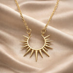 Witgouden ketting met zonnebloemhanger