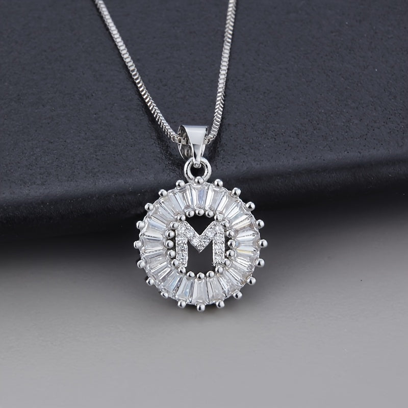 Witgouden ketting met initiaal Z en zirkonia