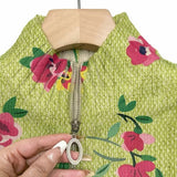 Elke | Groen vest met bloemenpatroon