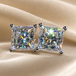Elegante witgouden oorbellen met zirkonia