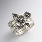 Retroring met bloemen