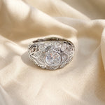 Hoogwaardige zilveren ring met kristal