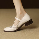 Manon | Mary Jane Schoenen