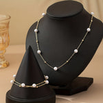 Sieradenset met een ketting van fijne parels