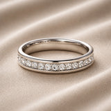 Witgouden ring met glanzende zirkonia