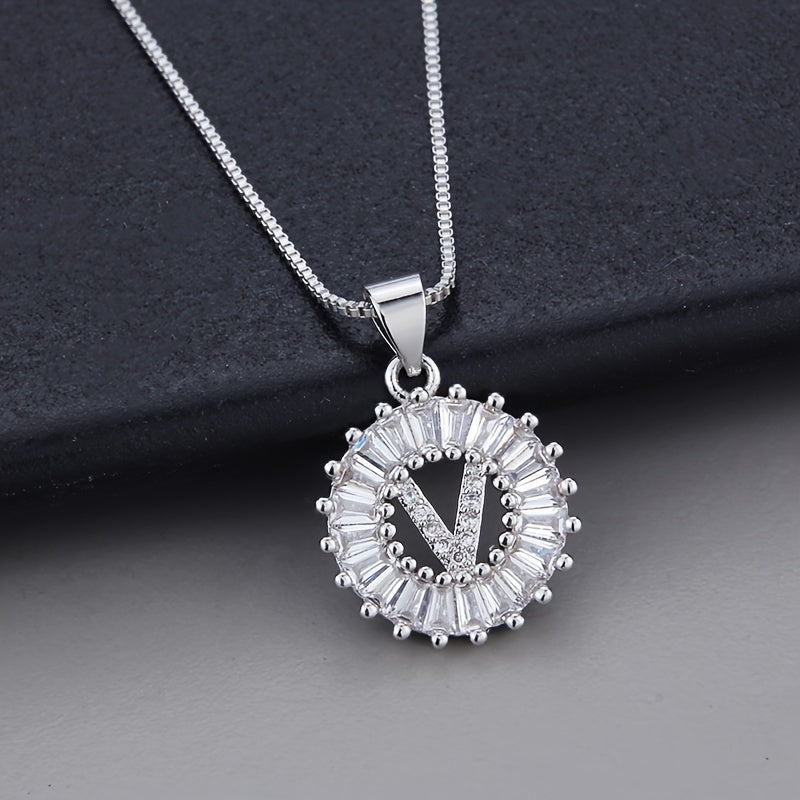 Witgouden ketting met initiaal Z en zirkonia
