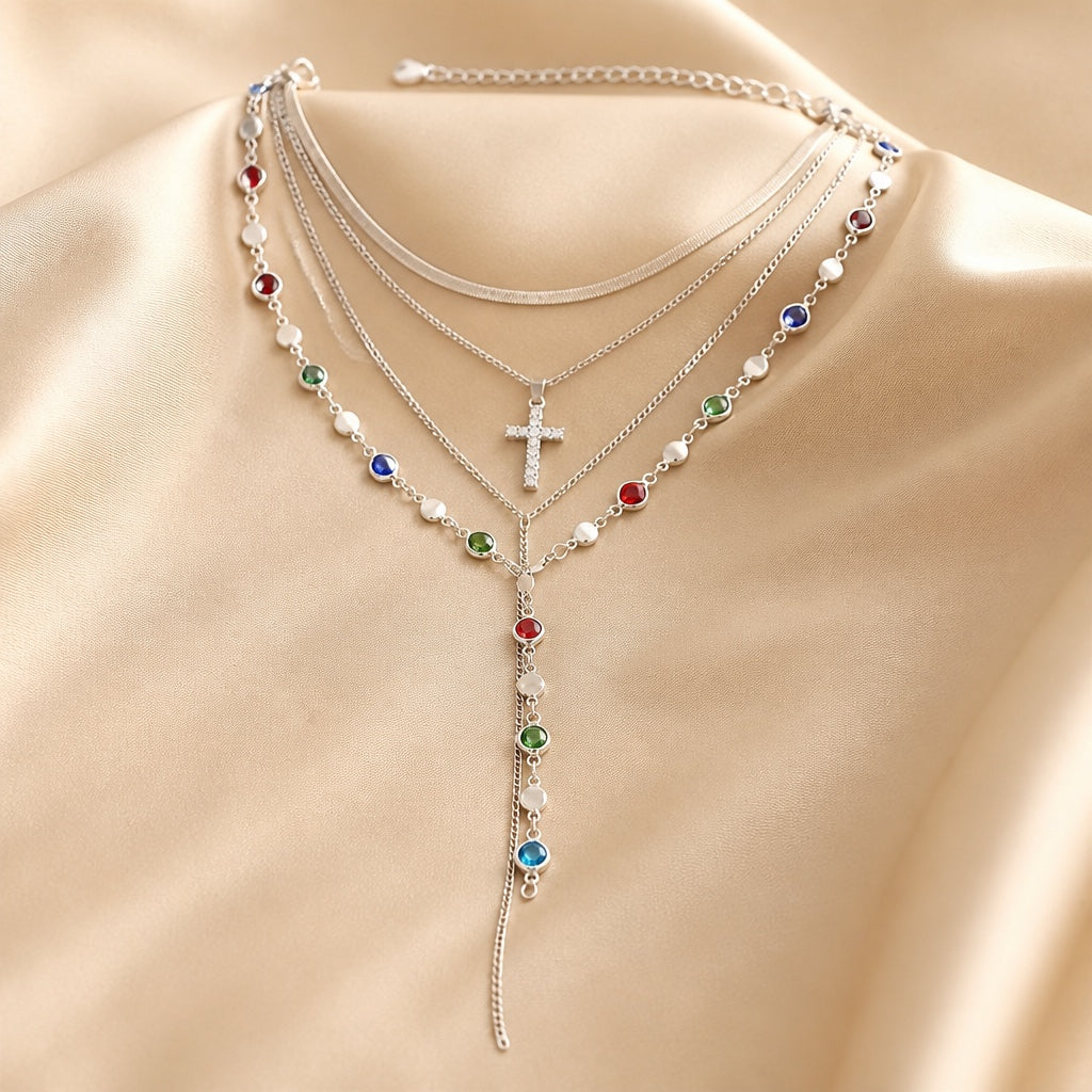 Witgoudkleurige set van ketting en oorbellen met gekleurde stenen
