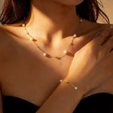 Sieradenset met een ketting van fijne parels