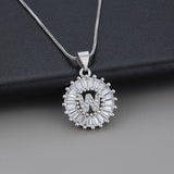 Witgouden ketting met initiaal Z en zirkonia
