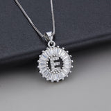 Witgouden ketting met initiaal Z en zirkonia