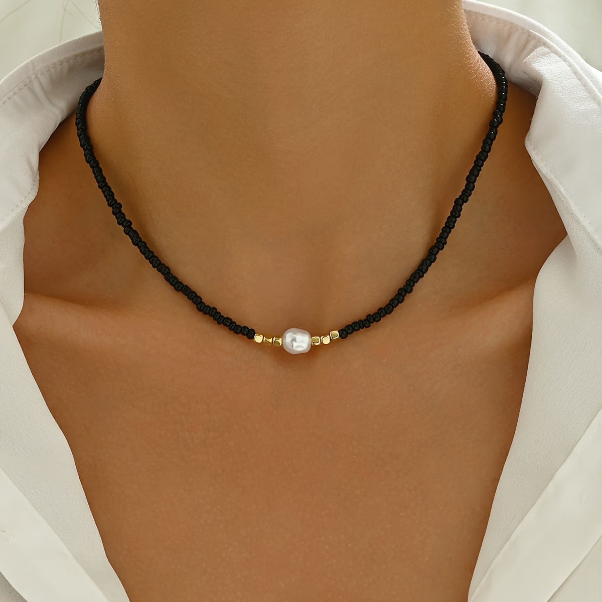 Minimalistische ketting met parels
