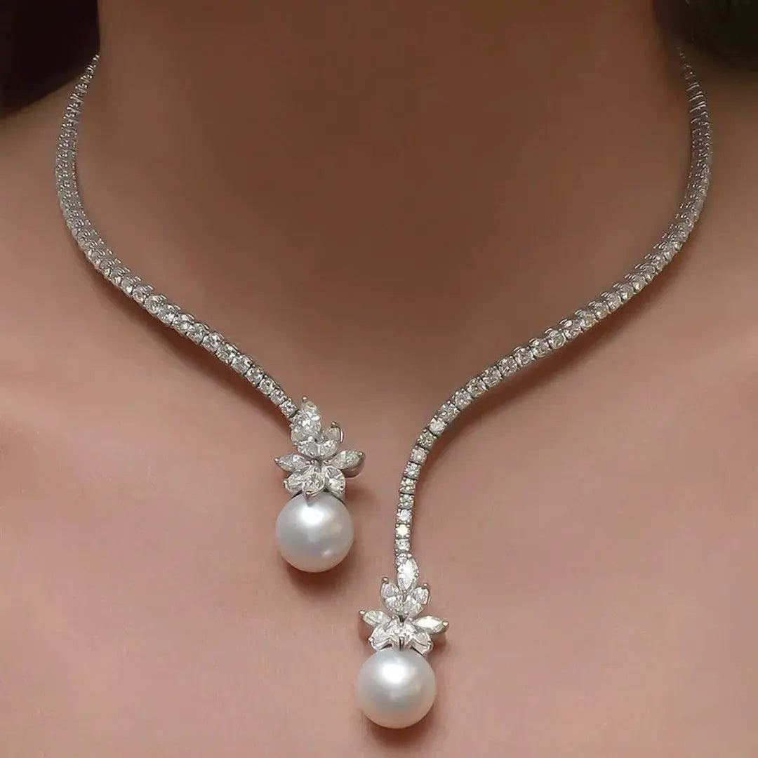 Elegante zilveren ketting met glanzende parels