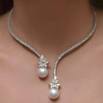 Elegante zilveren ketting met glanzende parels