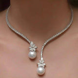 Elegante zilveren ketting met glanzende parels