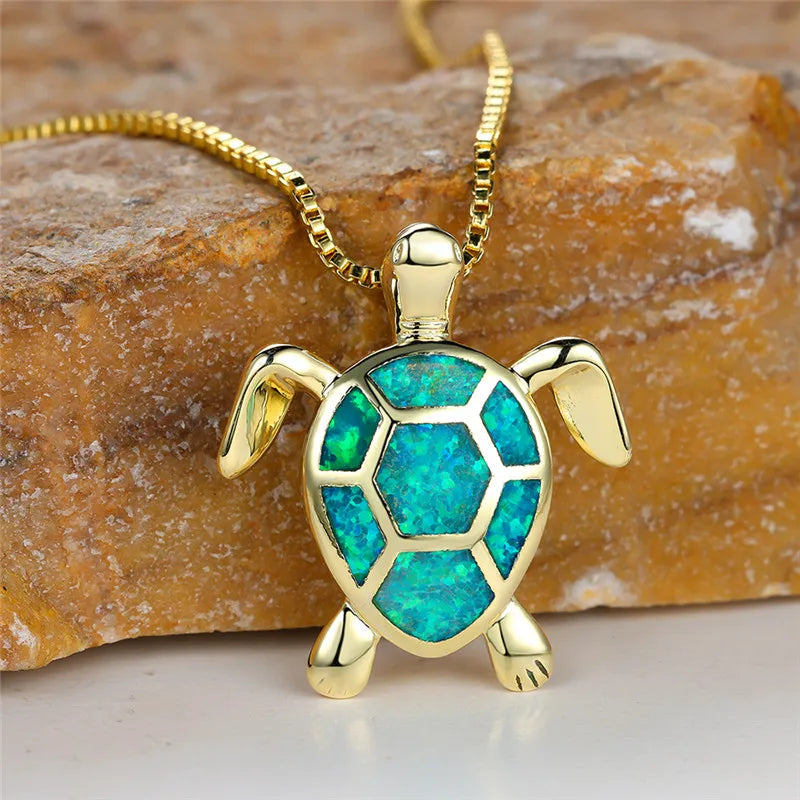 Retroketting met schildpad en groene vuuropaal