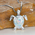Retroketting met schildpad en groene vuuropaal