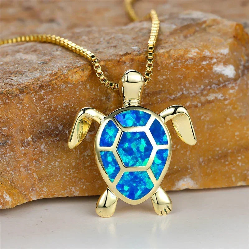 Retroketting met schildpad en groene vuuropaal