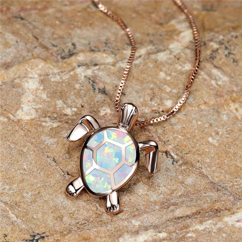 Retroketting met schildpad en groene vuuropaal