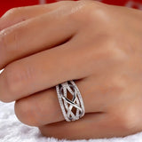 Oneindigheidsring met zirkonia en witgouden plating