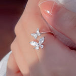 Witgouden ring met twee vlinders van zirkoon