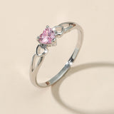 Rosalie – Witgoudkleurige ring met hartvormige zirkoon