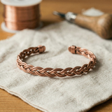 Entwine koperen enkelband – afbeelding 2