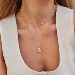 Tijdloze gouden ketting met parelmoer