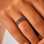 Ring met blad en blauwe zirkonia