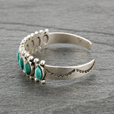 Zilveren retroarmband met steen
