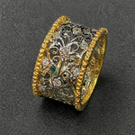 Ring met hibiscus en zirkonia